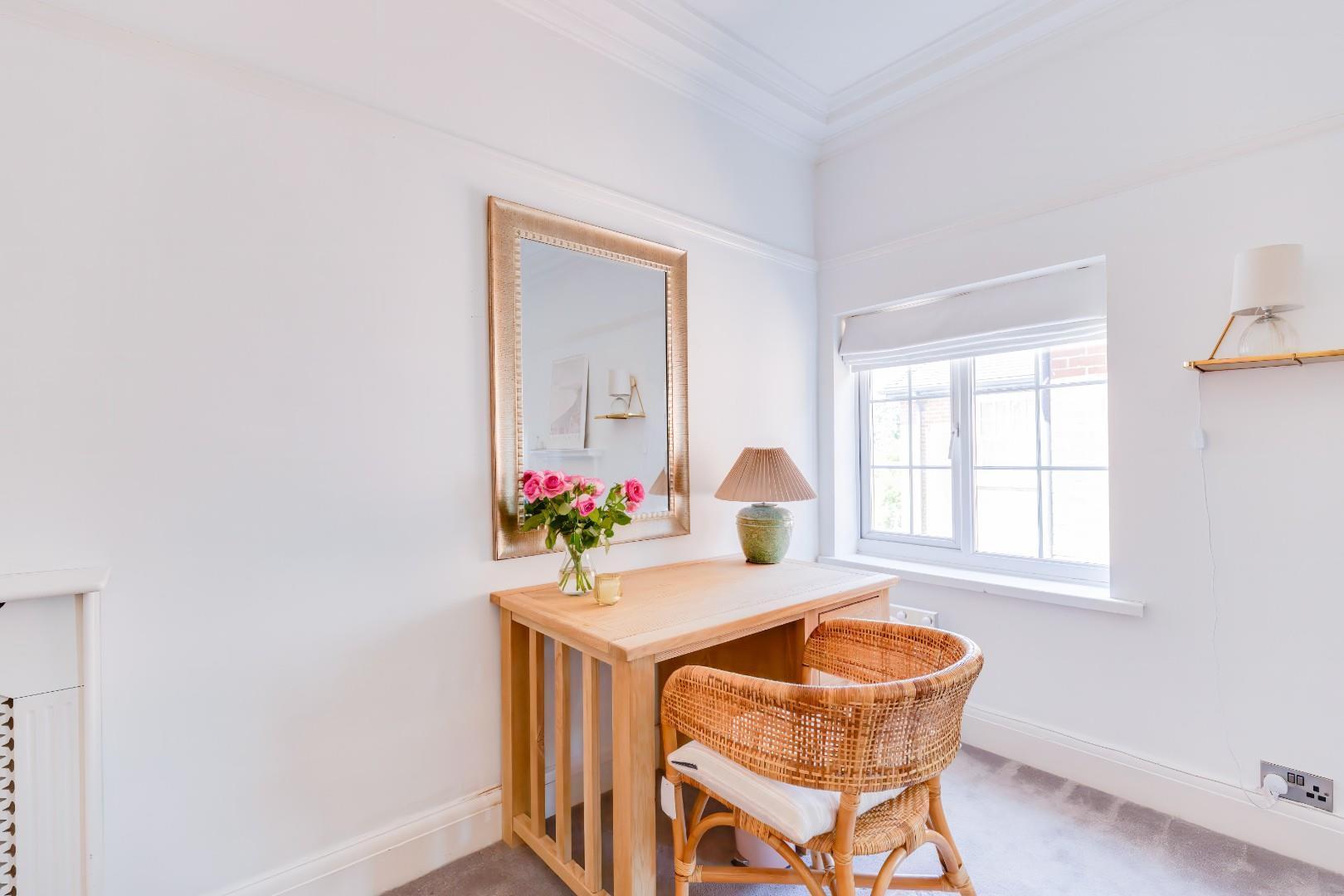 18 Queen Anne Square, Cardiff, CF10 3ED